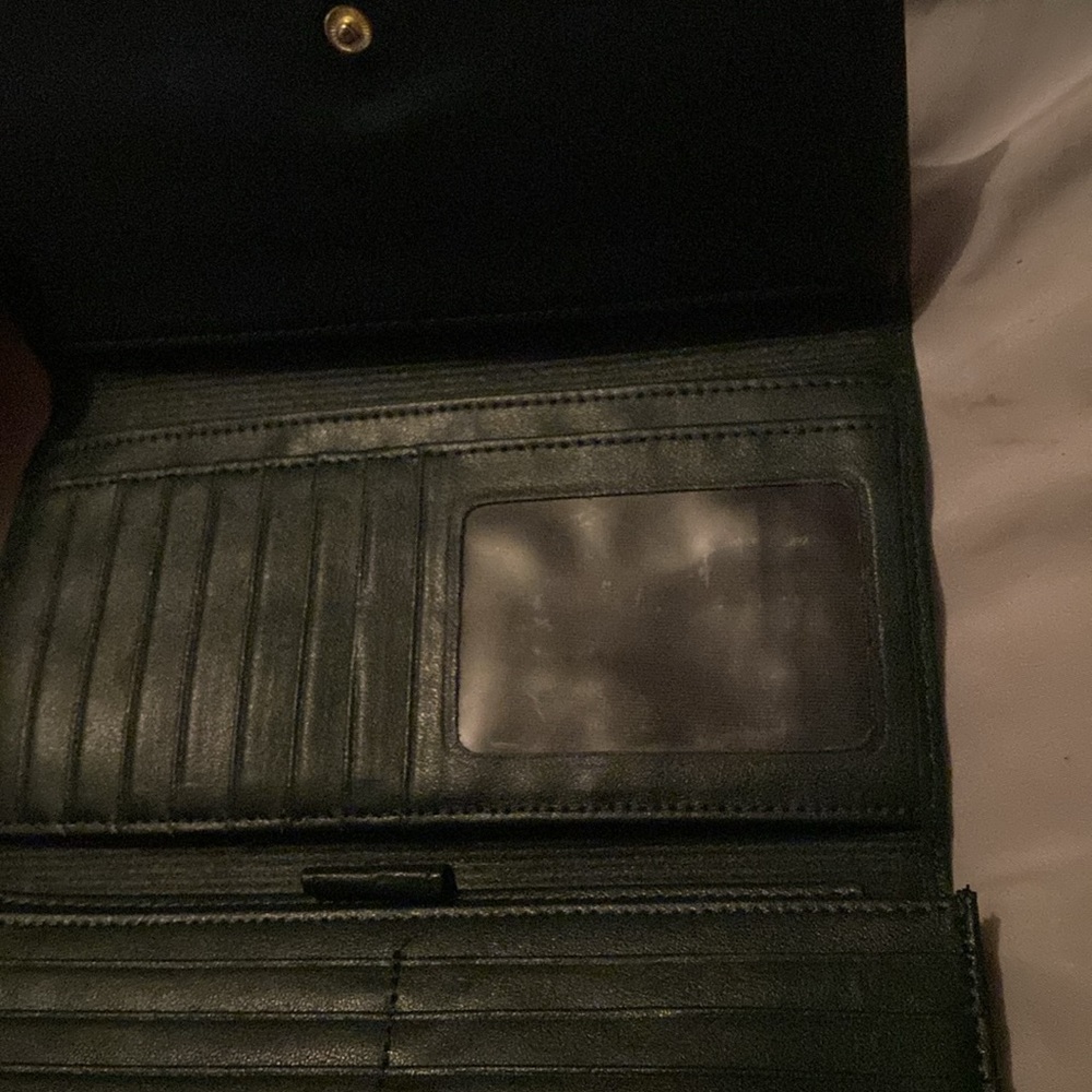 Green Long Wallet - Picture 2 of 4